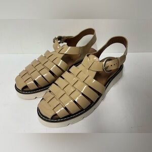 ANTHROPOLOGIE Fisherman Beige Vegan Patent Leather Sandals Women’s 7 (38)